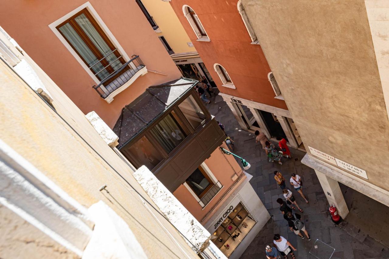 Venezia-San Marco View On Luxury Shopping Street Daire Dış mekan fotoğraf